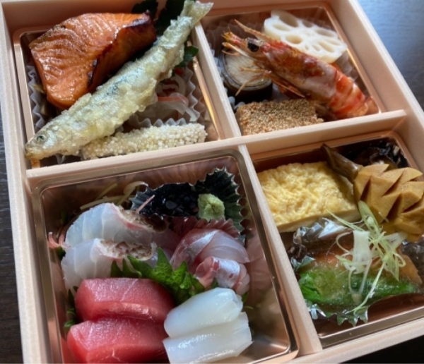 松花堂・刺身弁当