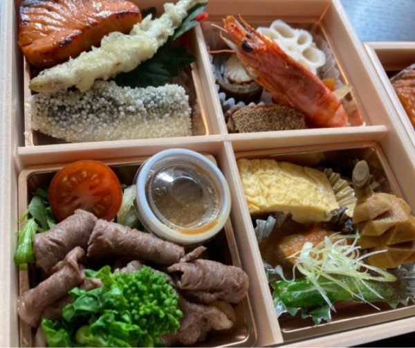 松花堂・国産牛炙り弁当